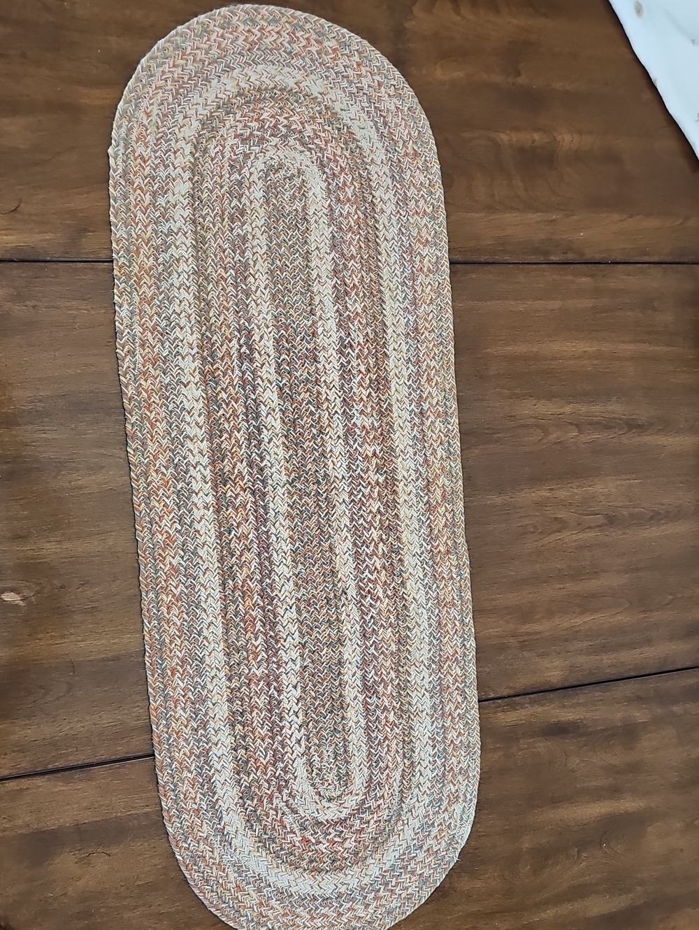 Braided Oval Runner Runner in Neutral Earth Tones